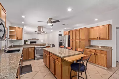 1347 W Lobo Avenue, Mesa, AZ 85202 - Photo 11