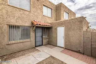 4522 E Pueblo Ave, Phoenix, AZ 85040 - Photo 1