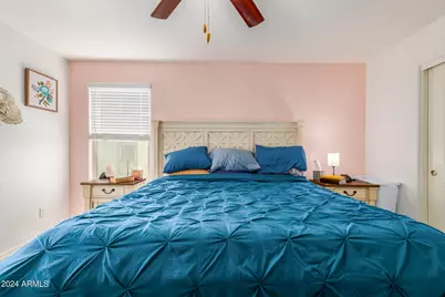8216 W Albeniz Place, Phoenix, AZ 85043 - Photo 13