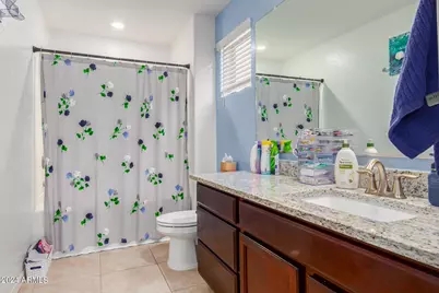 8216 W Albeniz Place, Phoenix, AZ 85043 - Photo 15