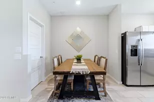 2279 W Laurie Ln, Phoenix, AZ 85021 - Photo 17