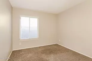 1655 E St Charles Ave, Phoenix, AZ 85042 - Photo 15