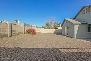 1655 E St Charles Ave, Phoenix, AZ 85042 - Photo 21