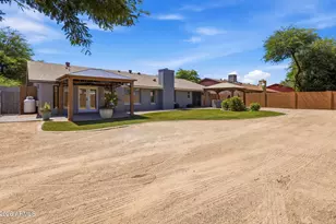 17627 N 1st St, Phoenix, AZ 85022 - Photo 13