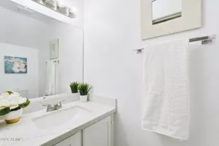 13833 S 40th St, Phoenix, AZ 85044 - Photo 7