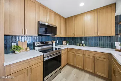 14250 N 50th Drive, Glendale, AZ 85306 - Photo 9