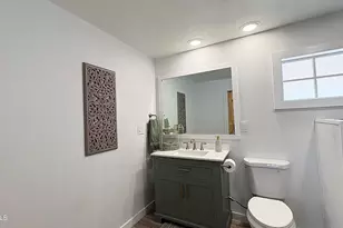 305 S Val Vista Dr S, Mesa, AZ 85204 - Photo 11