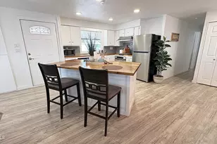 305 S Val Vista Dr S, Mesa, AZ 85204 - Photo 5