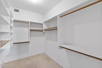 8832 W Betty Elyse Lane, Peoria, AZ 85382 - Photo 19