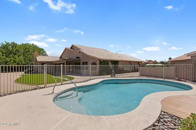 8832 W Betty Elyse Lane, Peoria, AZ 85382 - Photo 41