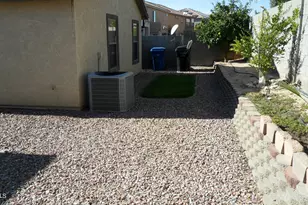 18418 W Westfall Way, Surprise, AZ 85374 - Photo 17
