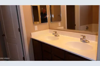 18418 W Westfall Way, Surprise, AZ 85374 - Photo 11