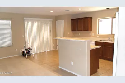 18418 W Westfall Way, Surprise, AZ 85374 - Photo 5