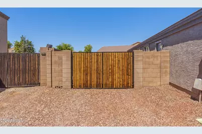 4650 N 112th Avenue, Phoenix, AZ 85037 - Photo 5