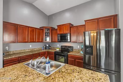 4650 N 112th Avenue, Phoenix, AZ 85037 - Photo 19