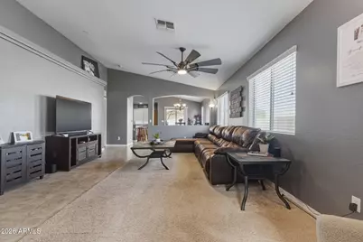 4650 N 112th Avenue, Phoenix, AZ 85037 - Photo 9