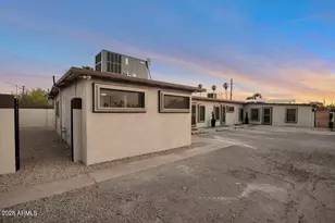 1108 S 33rd Ave, Phoenix, AZ 85009 - Photo 11