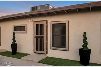 1108 S 33rd Avenue #Apt 3, Phoenix, AZ 85009 - Photo 1