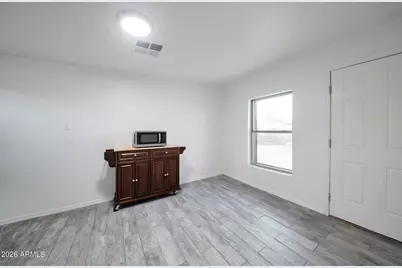 1108 S 33rd Avenue #Apt 3, Phoenix, AZ 85009 - Photo 5