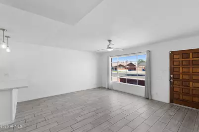6559 N 41st Avenue, Phoenix, AZ 85019 - Photo 7