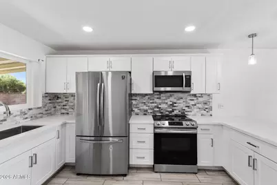 6559 N 41st Avenue, Phoenix, AZ 85019 - Photo 9