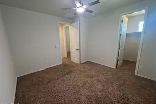 1630 W Blaylock Dr, Phoenix, AZ 85085 - Photo 45