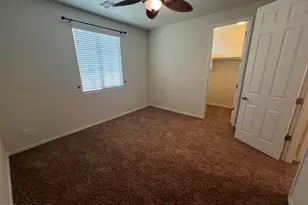 1630 W Blaylock Dr, Phoenix, AZ 85085 - Photo 43