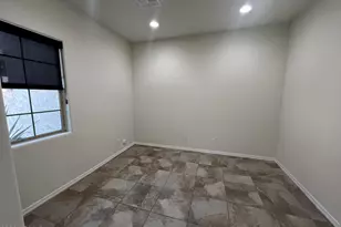 1630 W Blaylock Dr, Phoenix, AZ 85085 - Photo 7