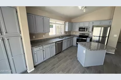 1690 E Countrywalk Lane, Chandler, AZ 85225 - Photo 7