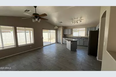 1690 E Countrywalk Lane, Chandler, AZ 85225 - Photo 5