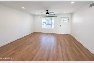 2507 E Buffalo Street, Chandler, AZ 85225 - Photo 9