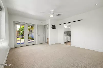 8129 E Oak Street, Scottsdale, AZ 85257 - Photo 13