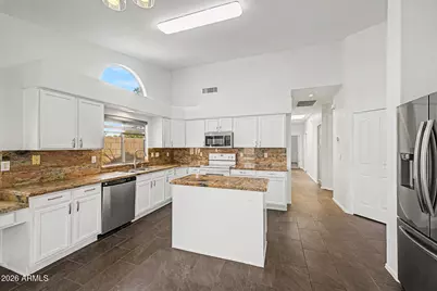 80 W Sheffield Avenue, Gilbert, AZ 85233 - Photo 15
