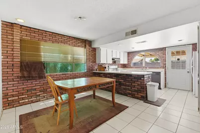4401 W Turquoise Avenue, Glendale, AZ 85302 - Photo 5