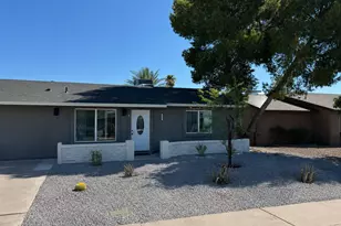 3524 E Angela Dr, Phoenix, AZ 85032 - Photo 1