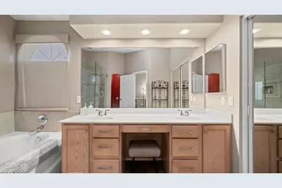 743 W Kings Avenue, Phoenix, AZ 85023 - Photo 31
