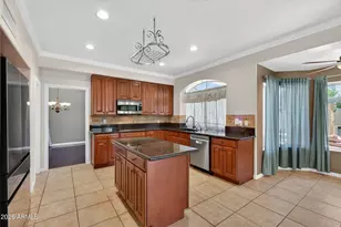 3349 E Amberwood Dr, Phoenix, AZ 85048 - Photo 17
