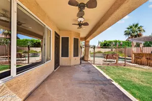 3349 E Amberwood Dr, Phoenix, AZ 85048 - Photo 47