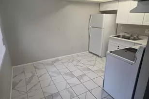 9222 N 35th Ave, Phoenix, AZ 85051 - Photo 5