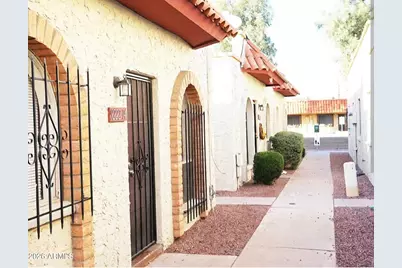 9222 N 35th Avenue #14, Phoenix, AZ 85051 - Photo 1