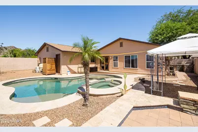 1025 E Cheryl Drive, Phoenix, AZ 85020 - Photo 1
