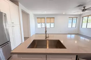 5369 N 205th Dr, Buckeye, AZ 85396 - Photo 11