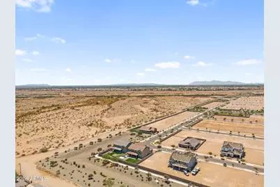 15604 W San Ysidro Road, Surprise, AZ 85387 - Photo 11
