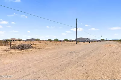 15604 W San Ysidro Road, Surprise, AZ 85387 - Photo 21
