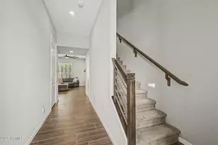901 S Smith Rd, Tempe, AZ 85281 - Photo 11