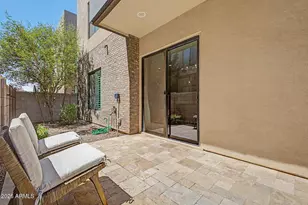 901 S Smith Rd, Tempe, AZ 85281 - Photo 17