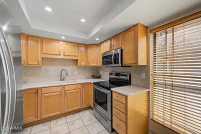 5132 N 31st Way #128, Phoenix, AZ 85016 - Photo 11