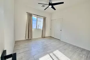 1126 E Carob Dr, Chandler, AZ 85286 - Photo 23
