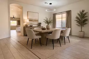 1126 E Carob Dr, Chandler, AZ 85286 - Photo 7