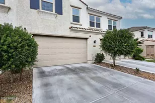 4077 S Sabrina Dr, Chandler, AZ 85248 - Photo 5